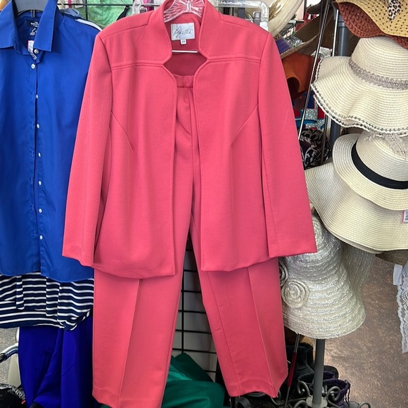 Vintage Pykettes 2pc Salmon Pink Pant Suit Set Size 20 - Picture 1 of 5